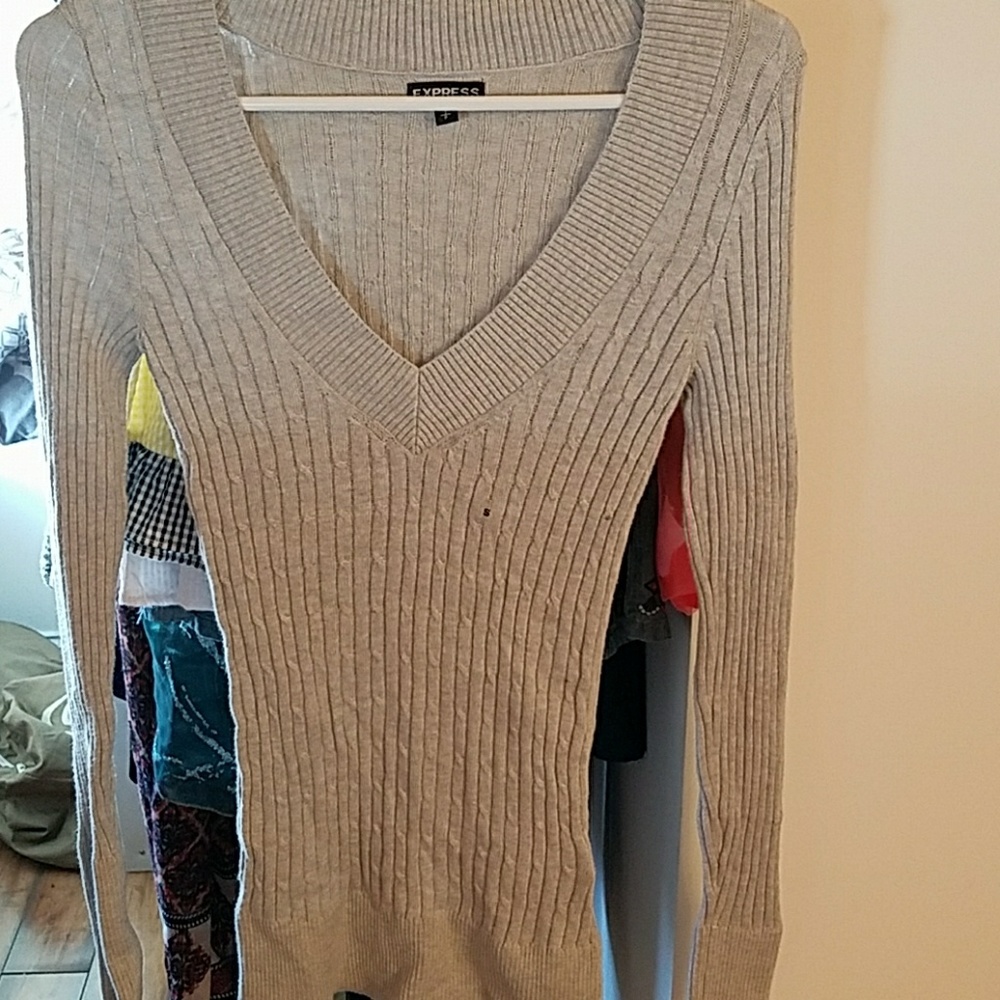 New Long Sleeve Cable Knit